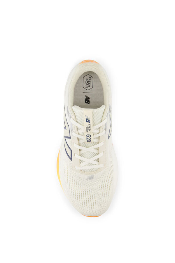 New Balance Zapatillas New Balance 520v8 marfil