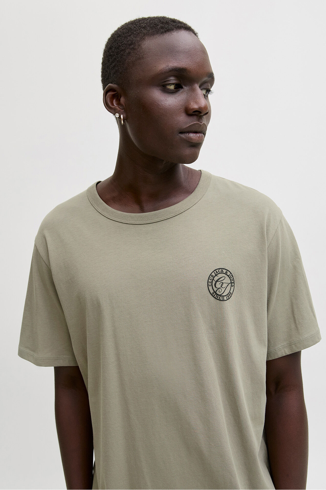 Jack & Jones camiseta b&aacute;sica e descontra&iacute;da