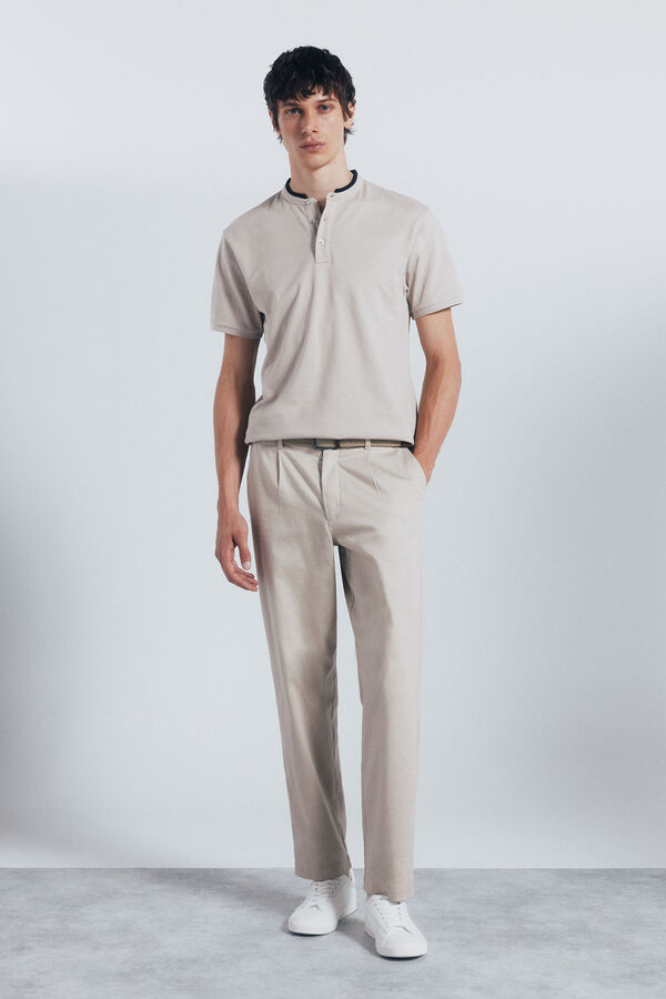 Springfield Polo piqué cuello mao slim fit nude