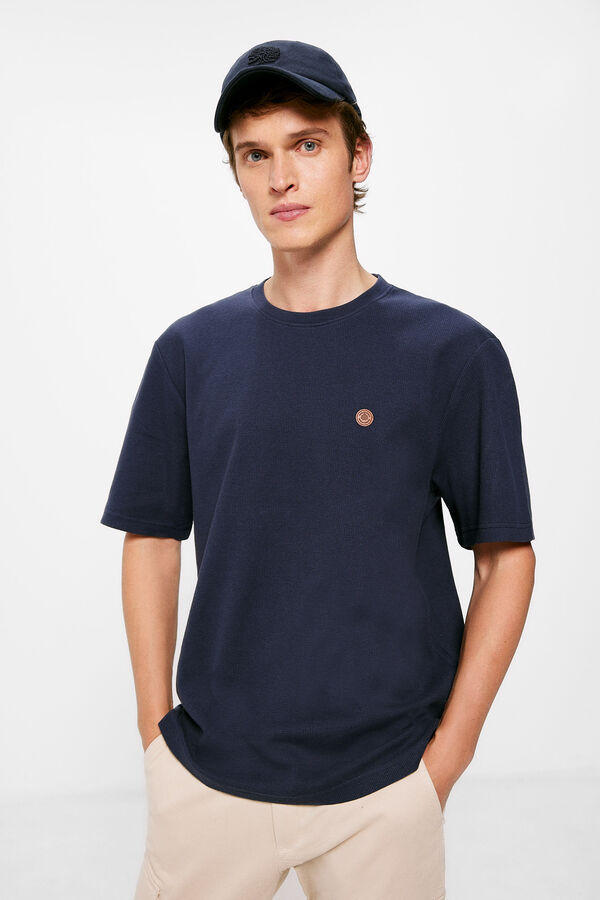 Camiseta Runfit Cube Naranja - Azul marino