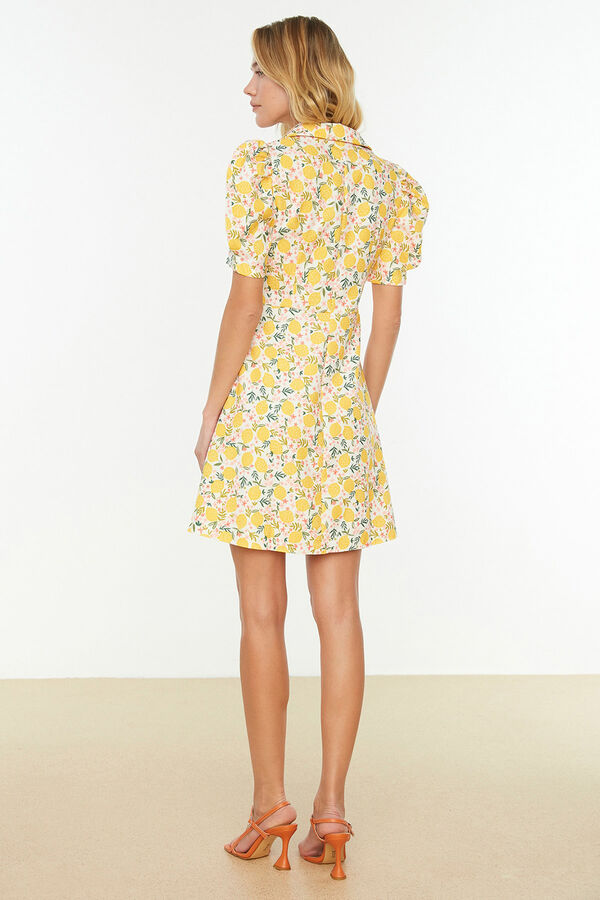 Trendyol Vestido curto gola camiseira estampado