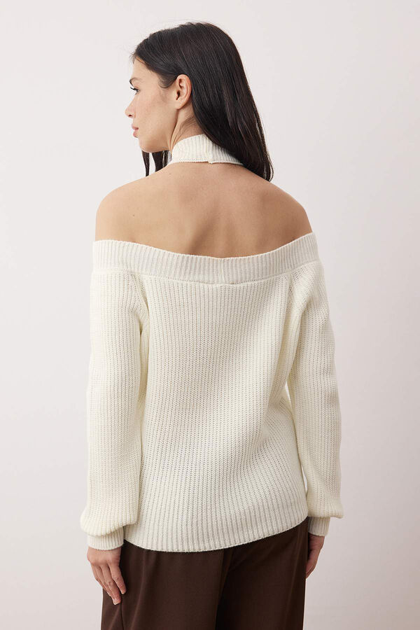 Trendyol Camisola de malha com gola cruzada e ombros &agrave; mostra cru