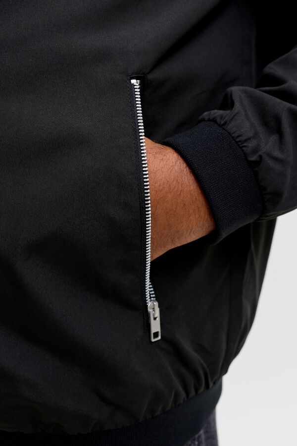 Jack & Jones PLUS Blus&atilde;o bomber preto