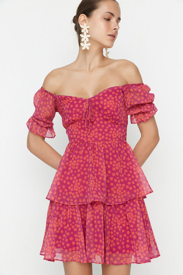Trendyol Vestido mini com decote rosa