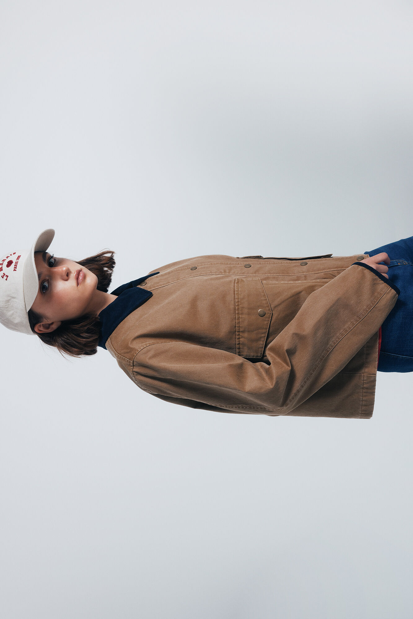 Short waxed jacket | Women's jackets | Cortefiel