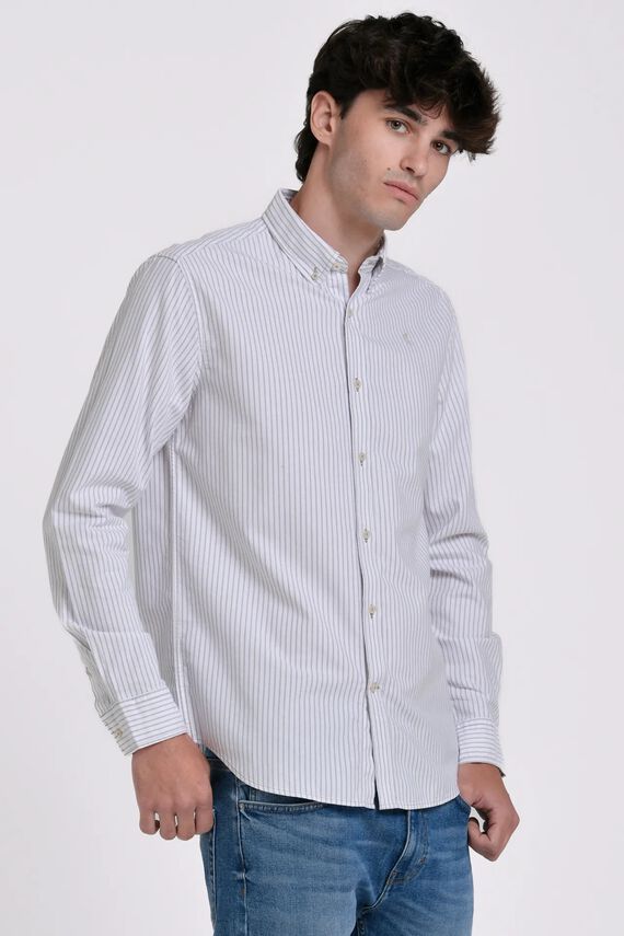 Camisa Oxford de rayas