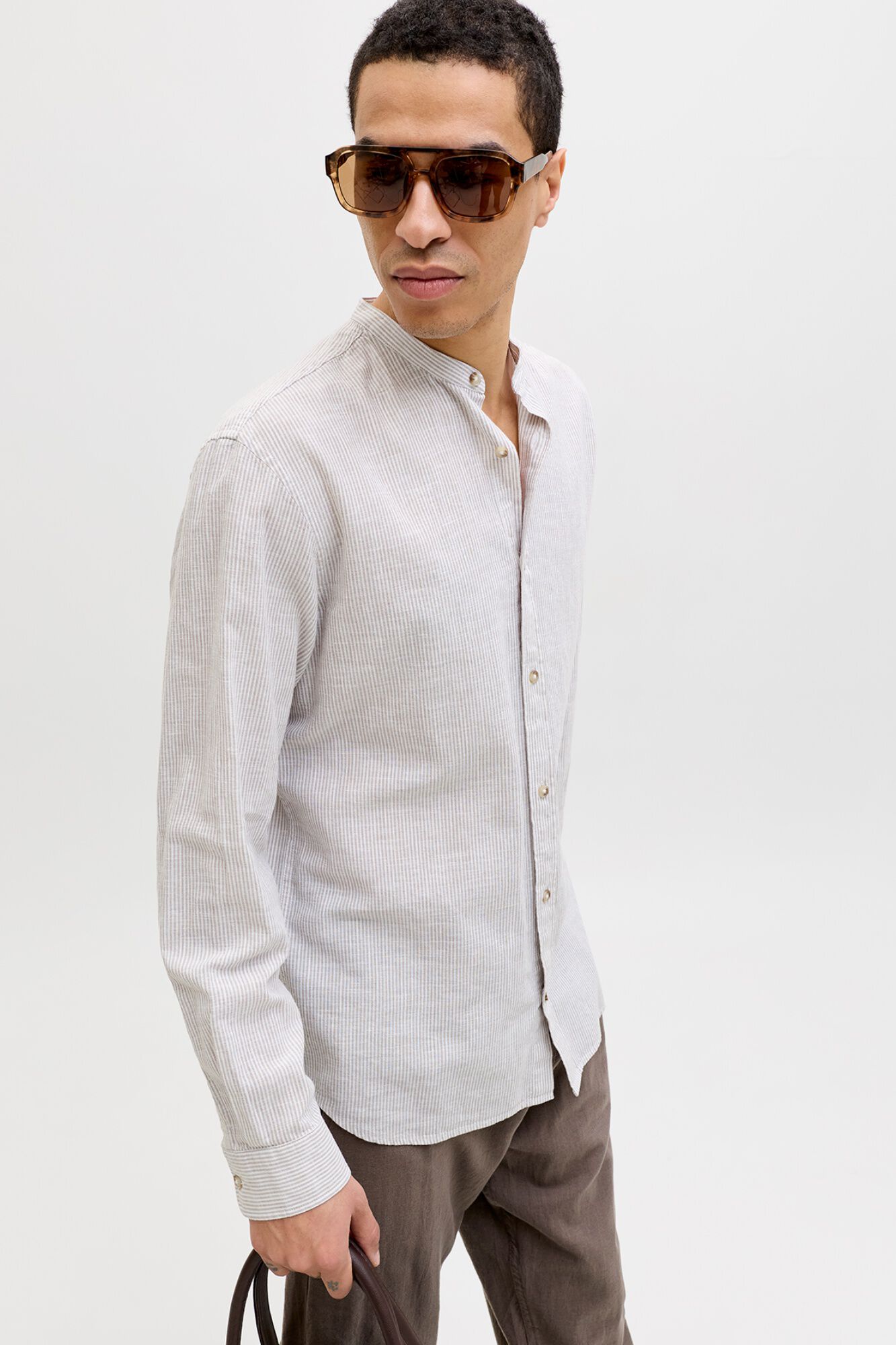 Jack & Jones Camisa regular fit gola mao