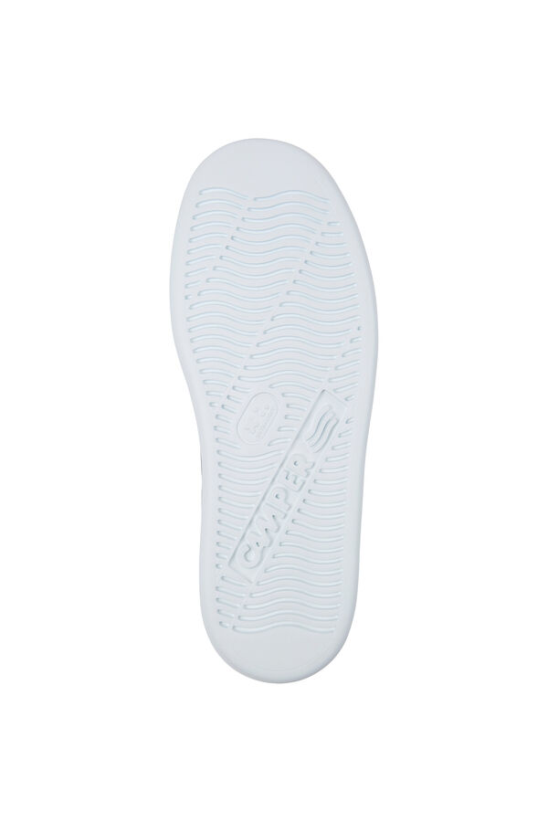 Camper Sneakers brancos para homem. azul
