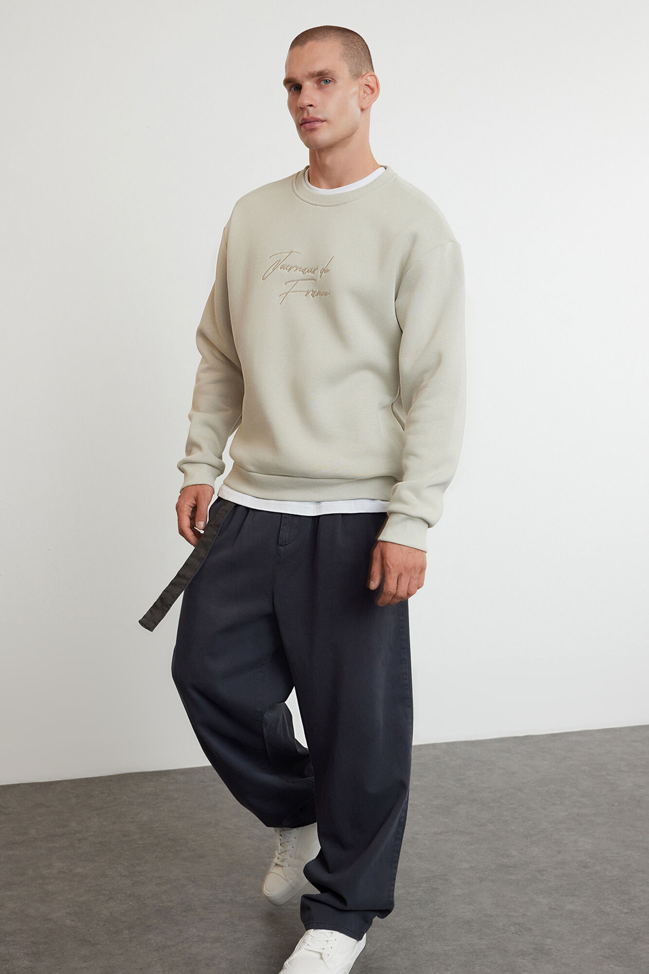 Trendyol Sweatshirt de gola redonda