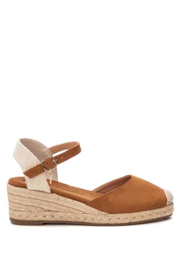 XTI Alpercata em camur&ccedil;a cunha vison