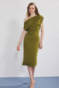 Trendyol Vestido midi franzido