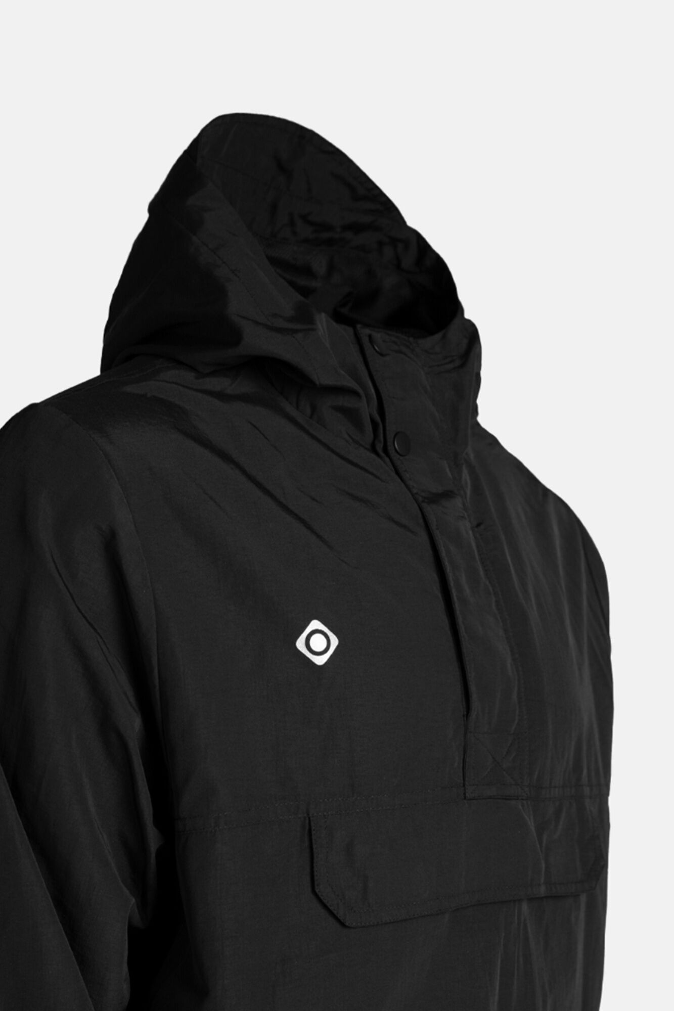 Izas Chaqueta cortavientos capucha