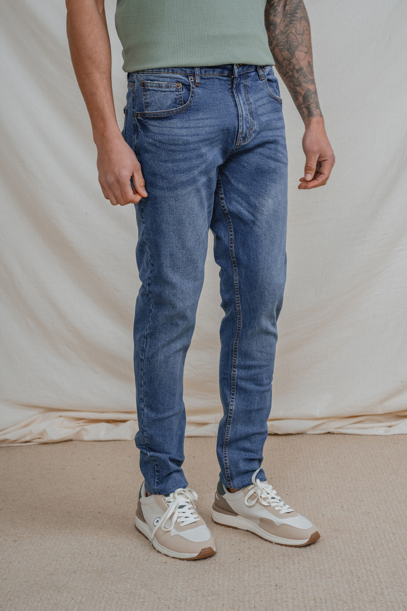 Celopman Denim slim b&aacute;sico