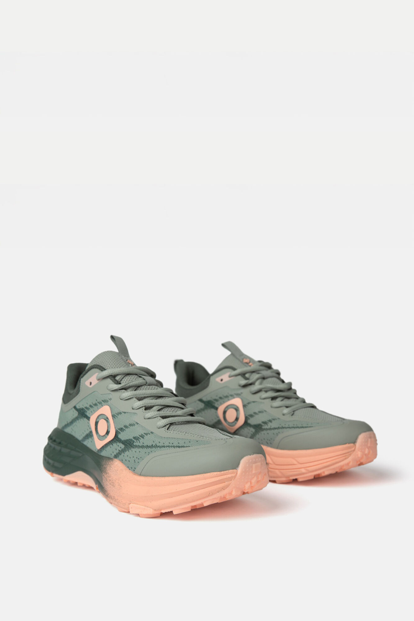 Izas Zapatillas multiactividad amortiguaci&oacute;n