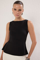 Trendyol Top sem mangas com folho preto