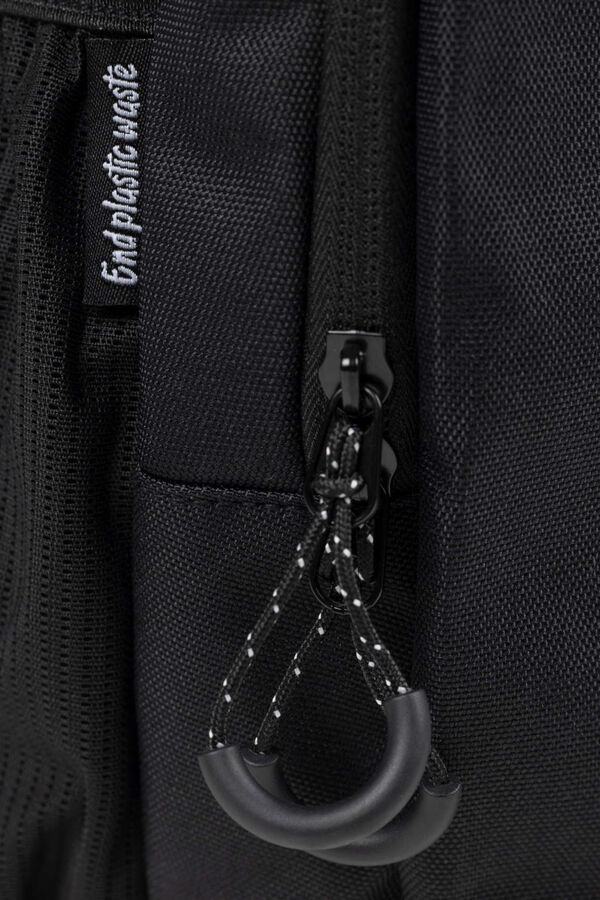 Munich Mochila desportiva reciclada preto