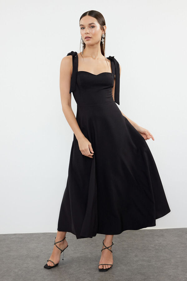 Trendyol Vestido de noite preto