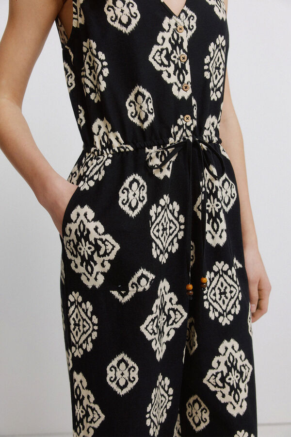 Springfield Macac&atilde;o sem mangas estampado preto