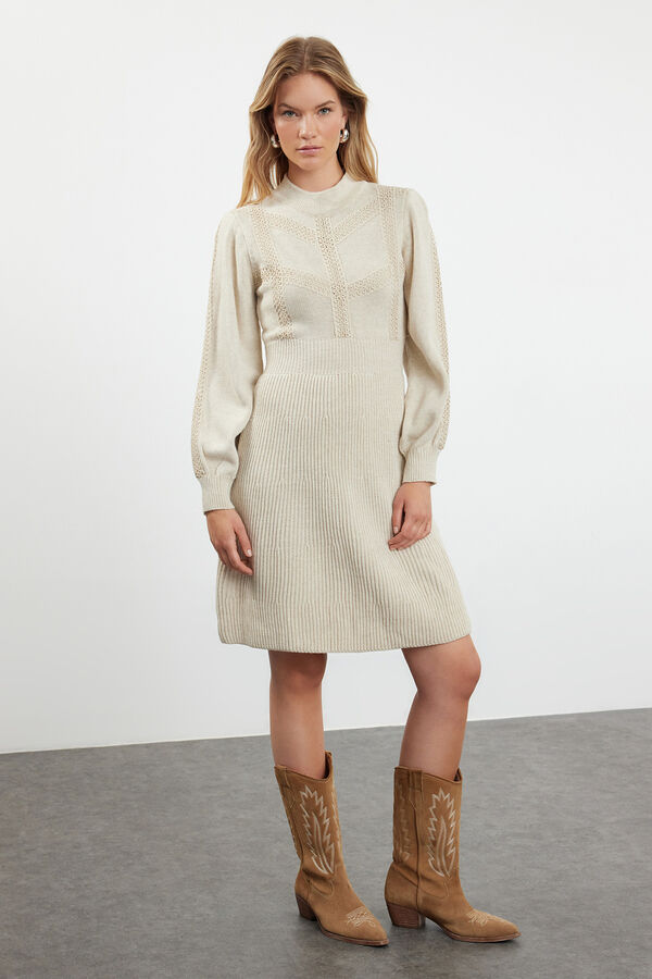 Trendyol Vestido curto de malha soft touch bege