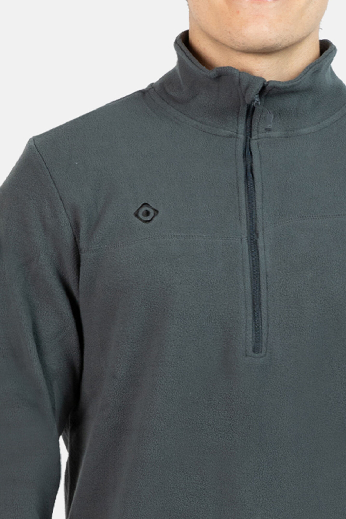 Izas Su&eacute;ter forro polar