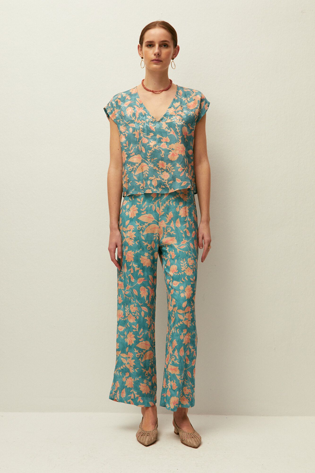 Systemaction Pantal&oacute;n estampado floral