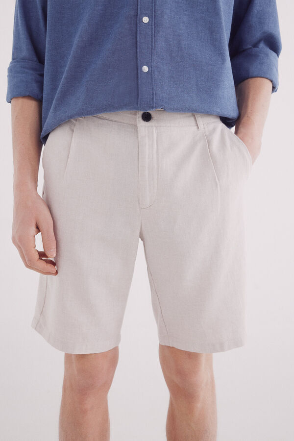 Springfield Bermuda slim fit em linho bege