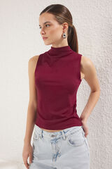Trendyol Top sem mangas drapeado estampado