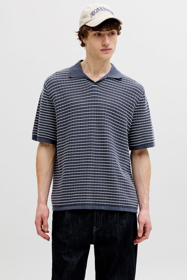 Jack & Jones Polo em malha relaxed fit em algod&atilde;o cinzento