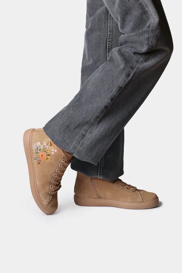 Toni Pons Bota de cano curto com detalhes florais bege
