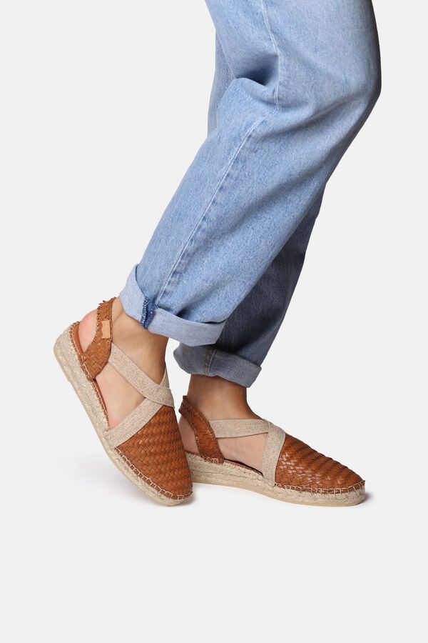 Toni Pons Alpercata fechada em pele com cunha vison