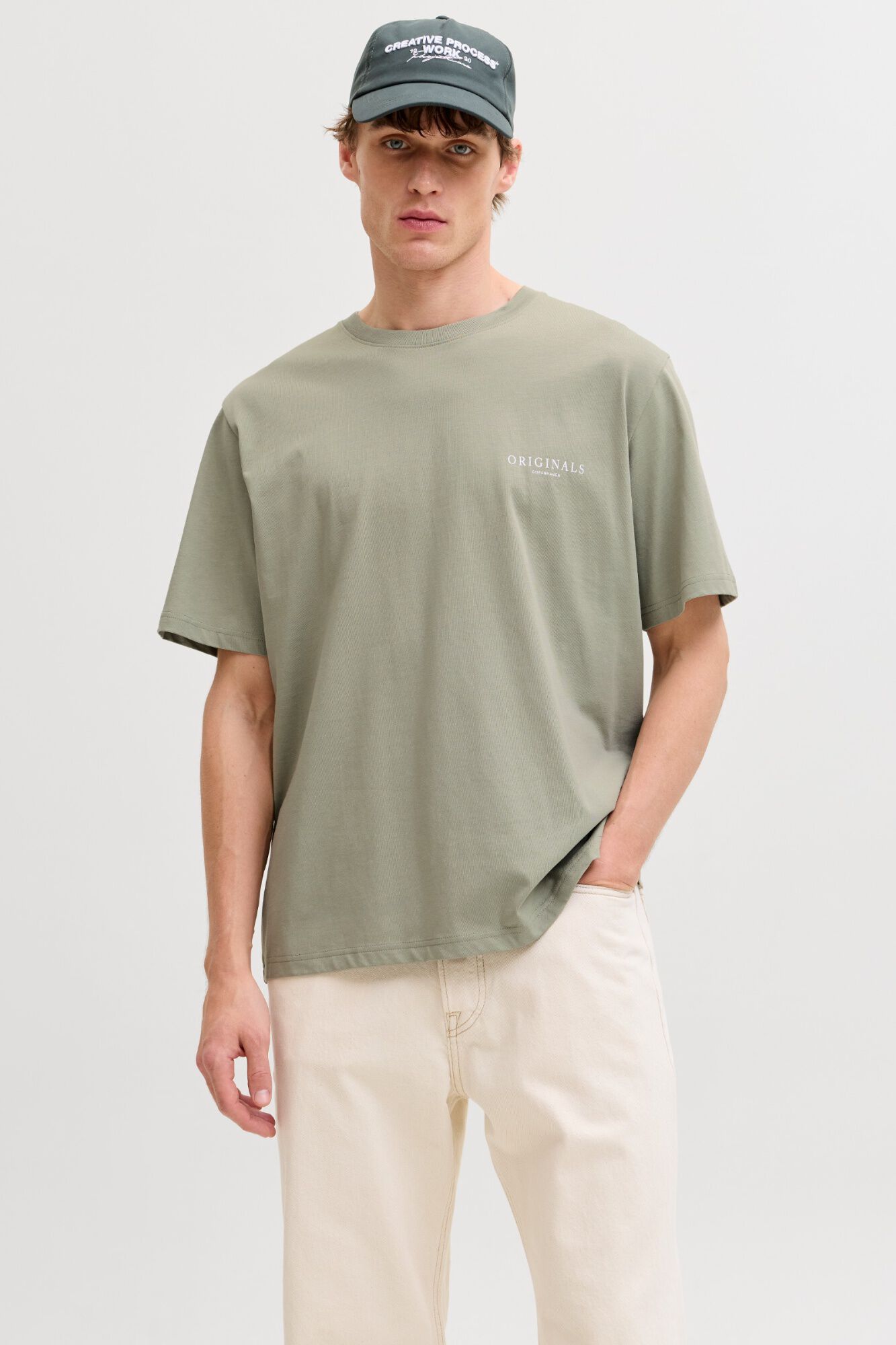Jack & Jones T-shirt regular com estampado nas costas