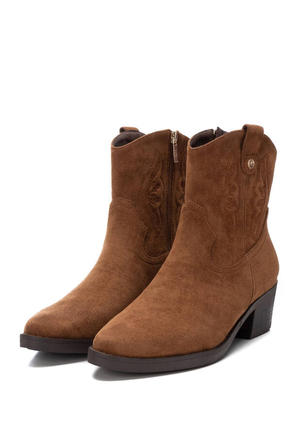 Springfield Bota de camurça estilo country com salto castanho