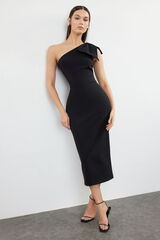 Trendyol Vestido justo de um ombro só preto