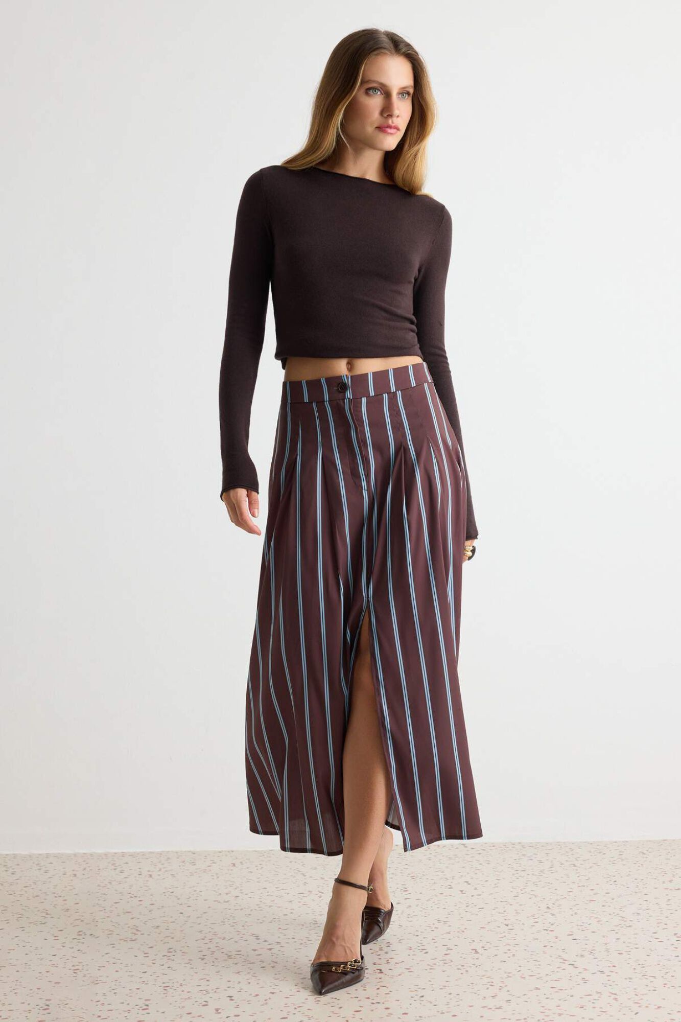 Trendyol Saia midi &agrave;s riscas