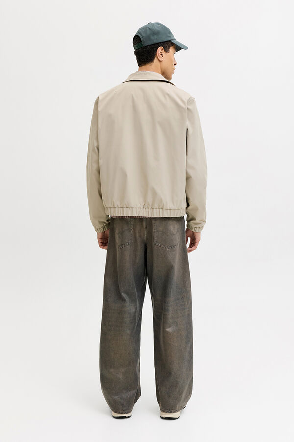Jack & Jones jaqueta curta b&aacute;sica cinzento
