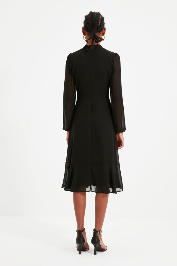 Trendyol Vestido midi com mangas transparentes preto