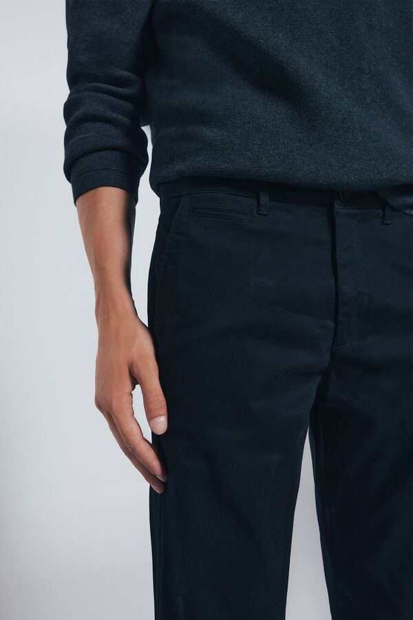 Springfield Calças chino slim fit preto