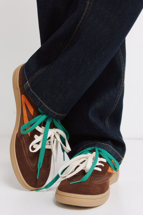 Springfield Sneaker retro em pele castanho