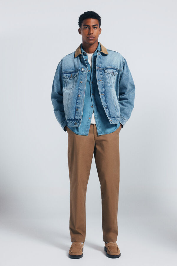 Springfield Jaqueta jeans oversized com gola contrastante azul