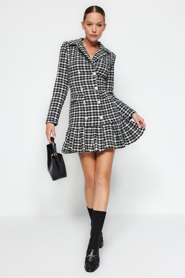 Trendyol Vestido mini com bot&otilde;es preto