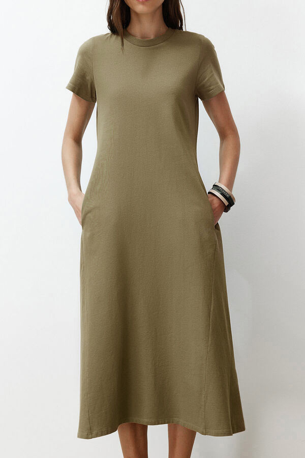 Trendyol Vestido midi de manga curta Caqui escuro