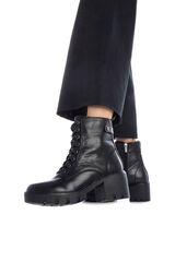 XTI Bota de amarrar preto