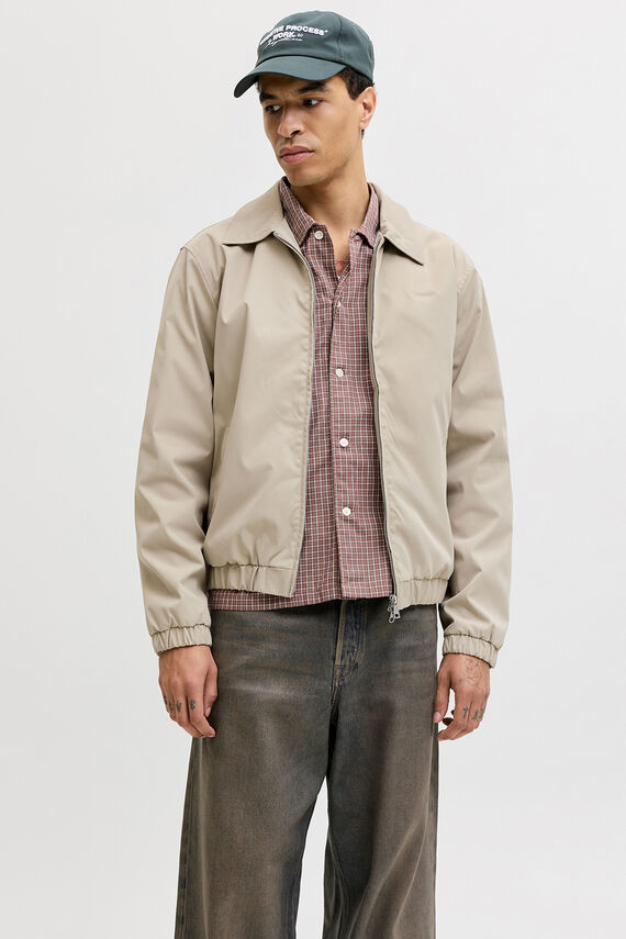 Chaqueta básica corta