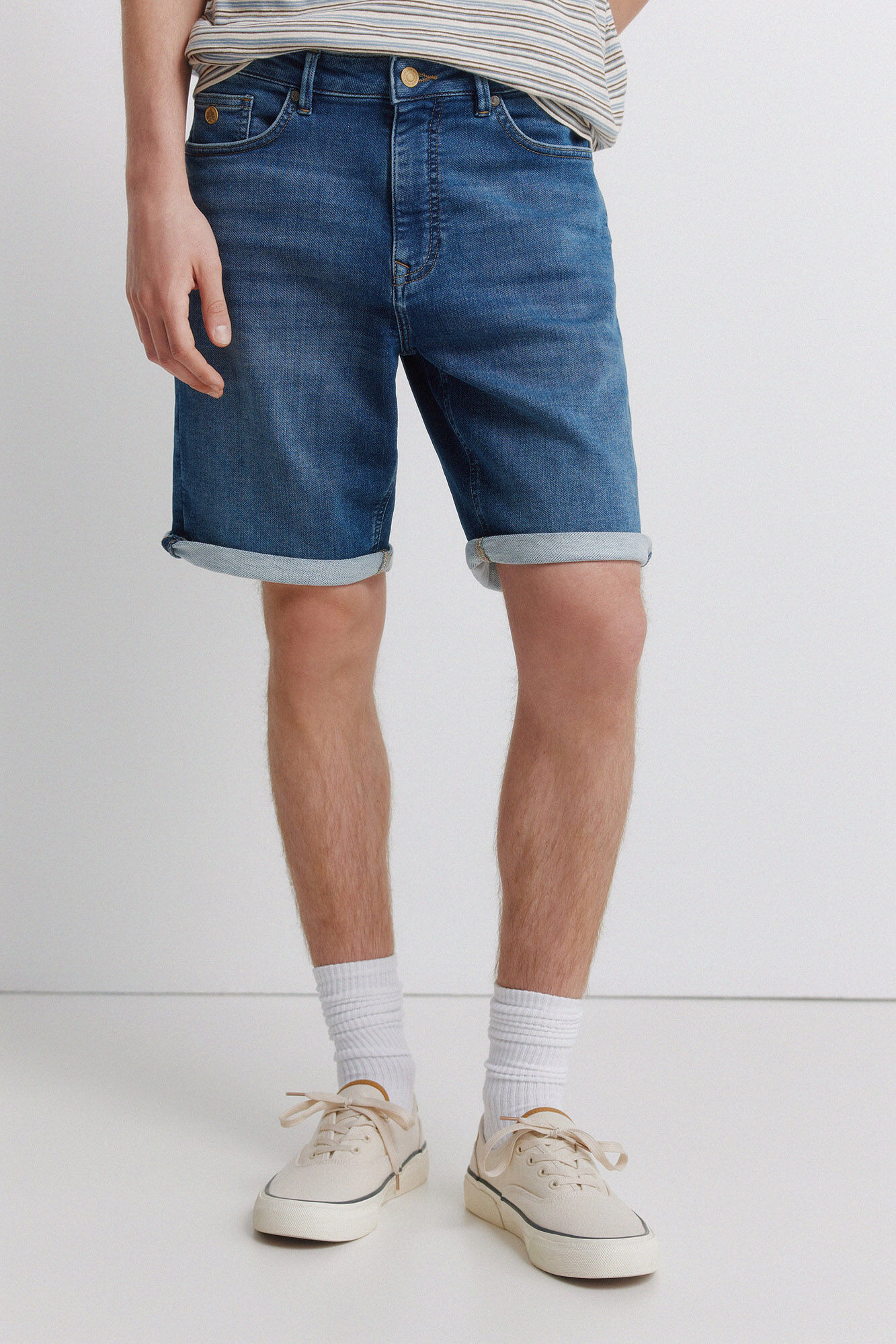 Springfield Bermudas jeans em malha denim m&eacute;dio