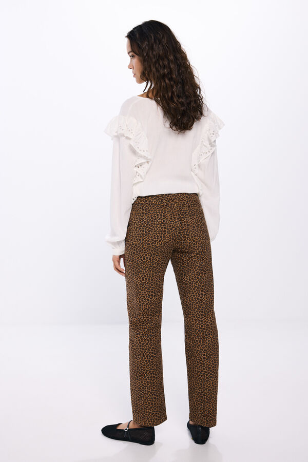 Springfield Jeans estampado leopardo beige