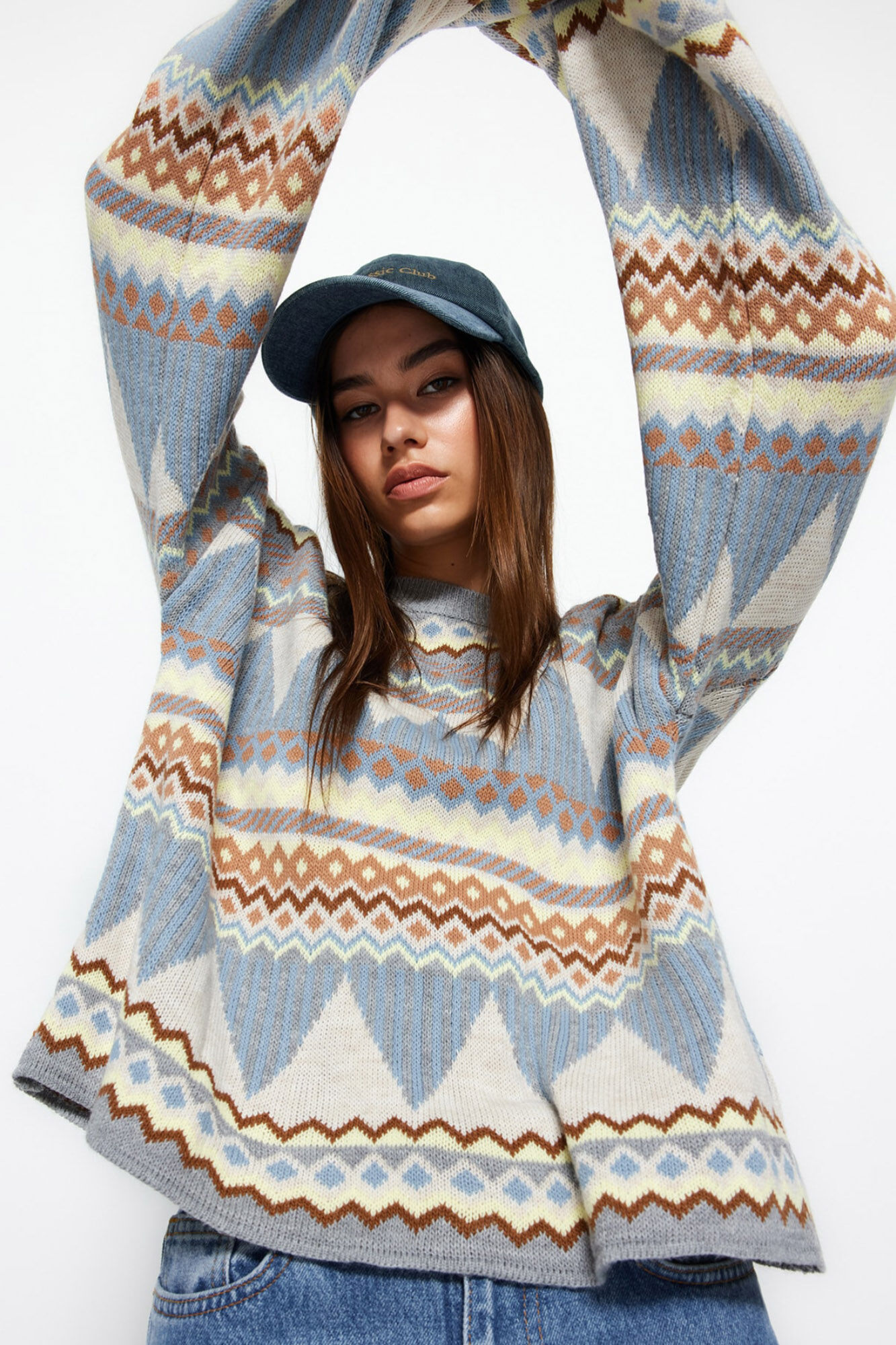 Trendyol Camisola b&aacute;sica de malha fina com gola redonda