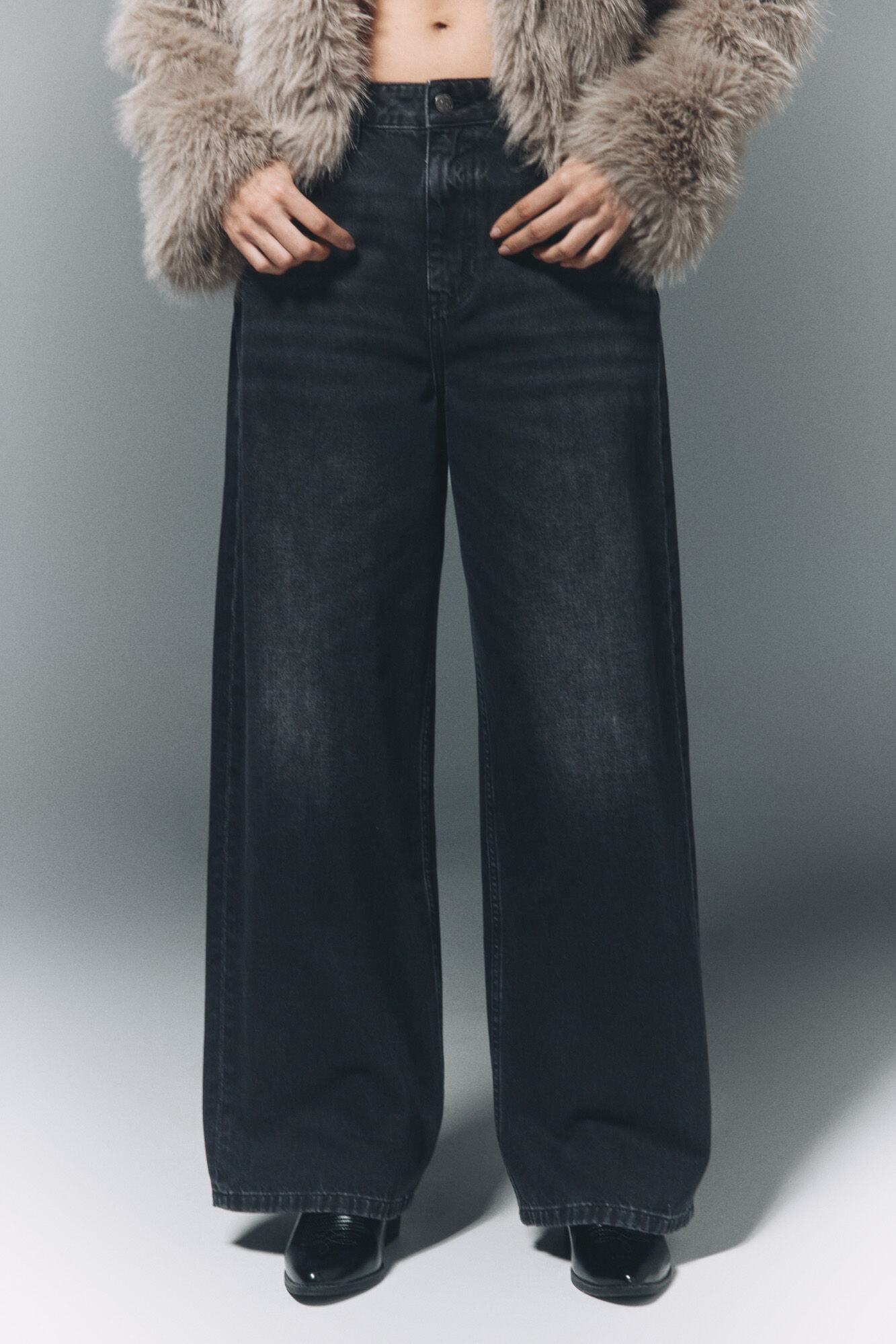 High Spirits Cal&ccedil;a de &eacute;bano