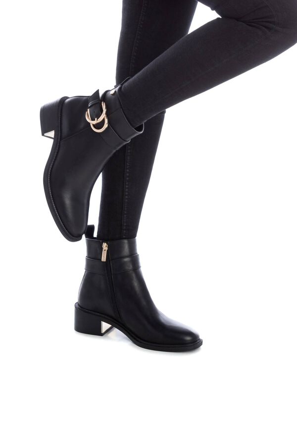 XTI Bota de salto alto preto
