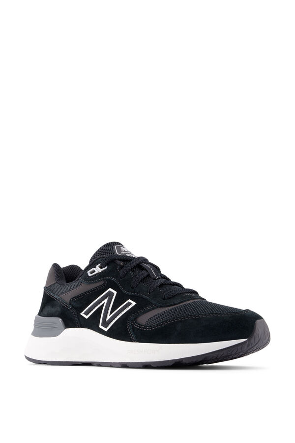New Balance Zapatilla Casual FreshFoam Walking 880 v7 preto