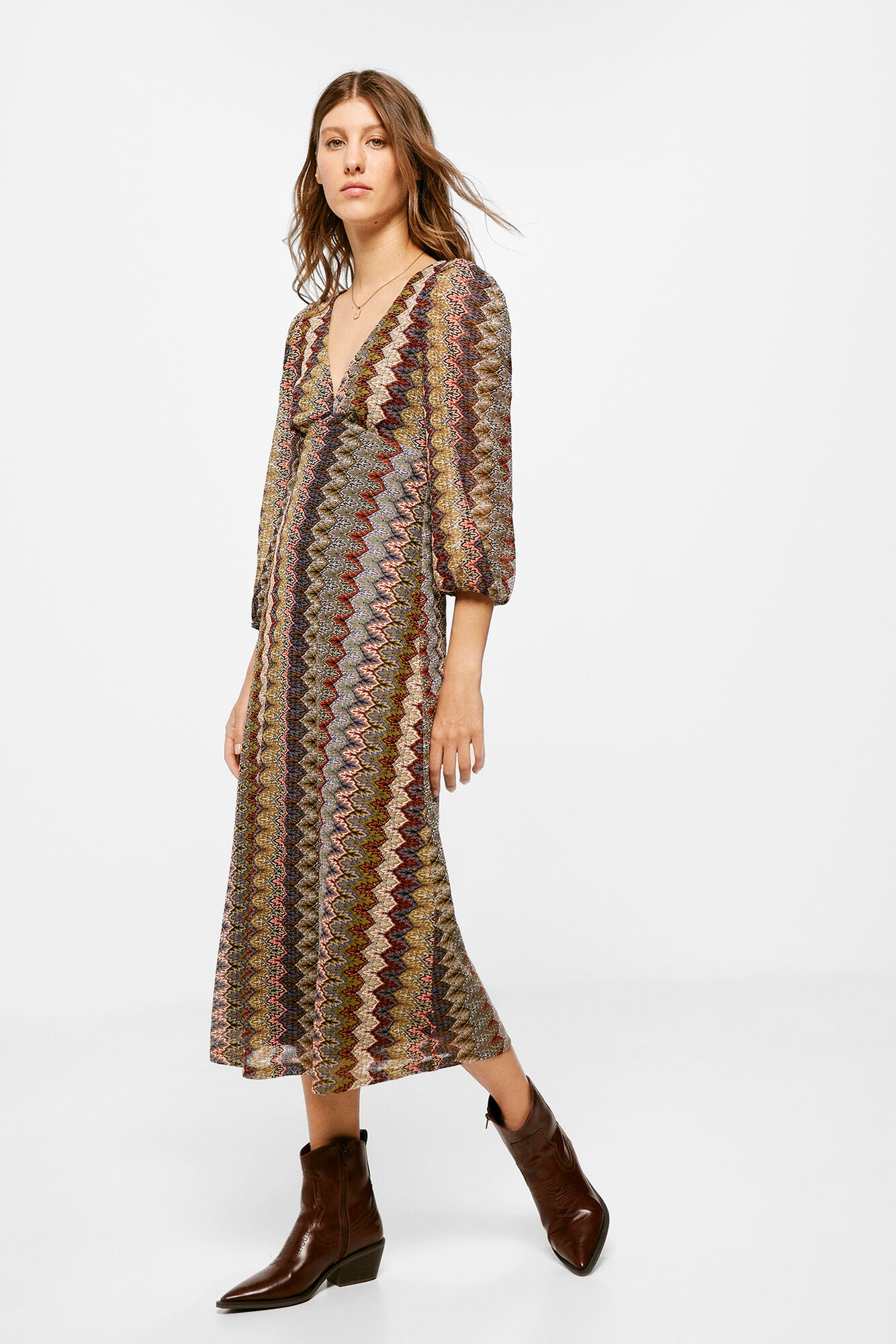 zigzag-midi-dress-women-s-dresses-and-jumpsuits-cortefiel